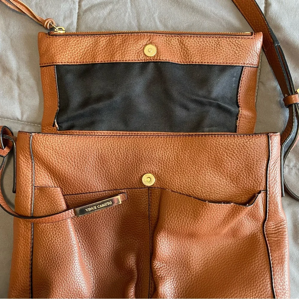 Vince Camuto Leather Foldover Purse Pine Cone Brown Snap Pocket Adjustable Strap - Picture 5 of 16